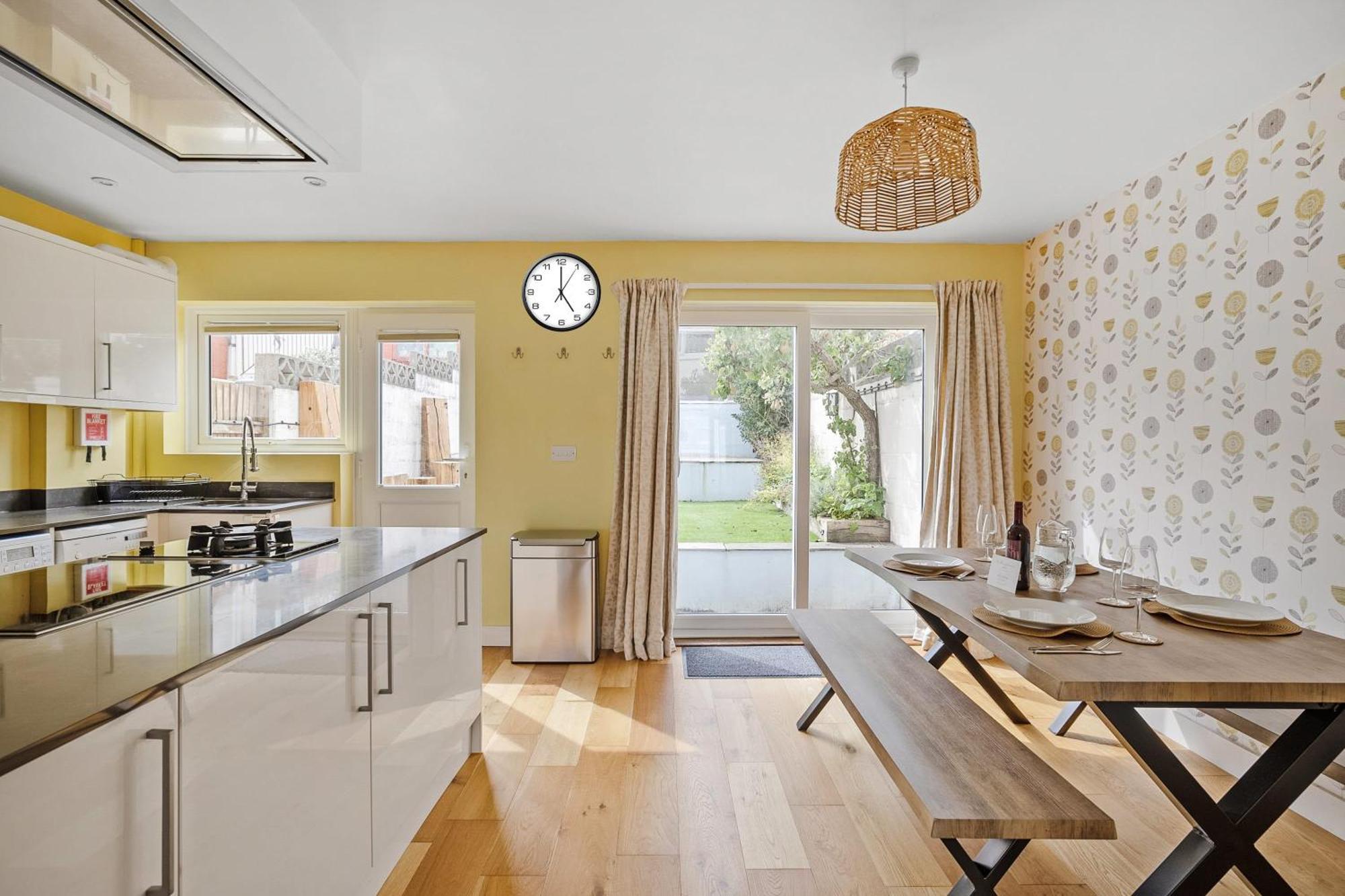 Modern Homely 3 Bed In Central Plymouth W Parking Extérieur photo
