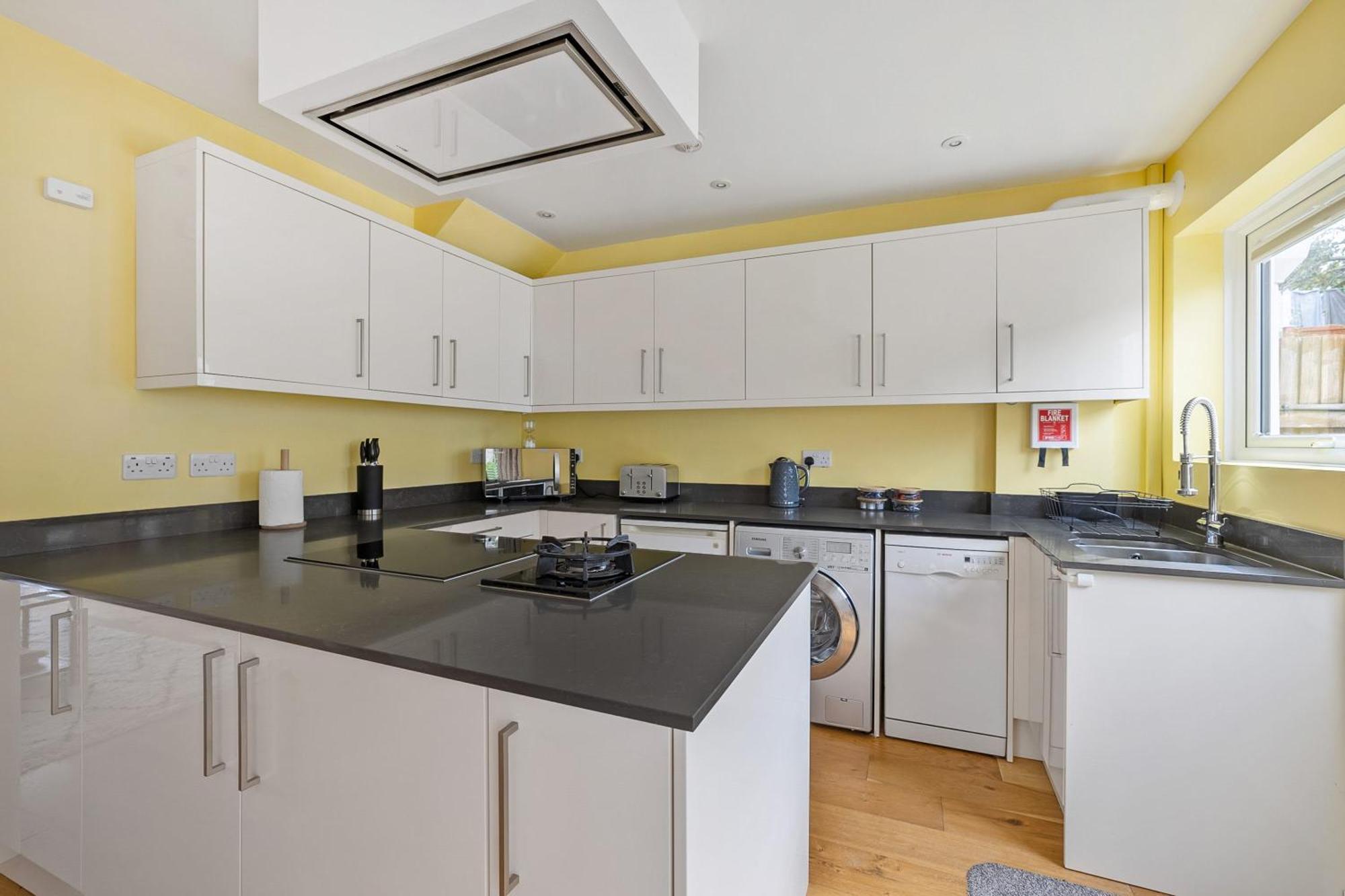 Modern Homely 3 Bed In Central Plymouth W Parking Extérieur photo