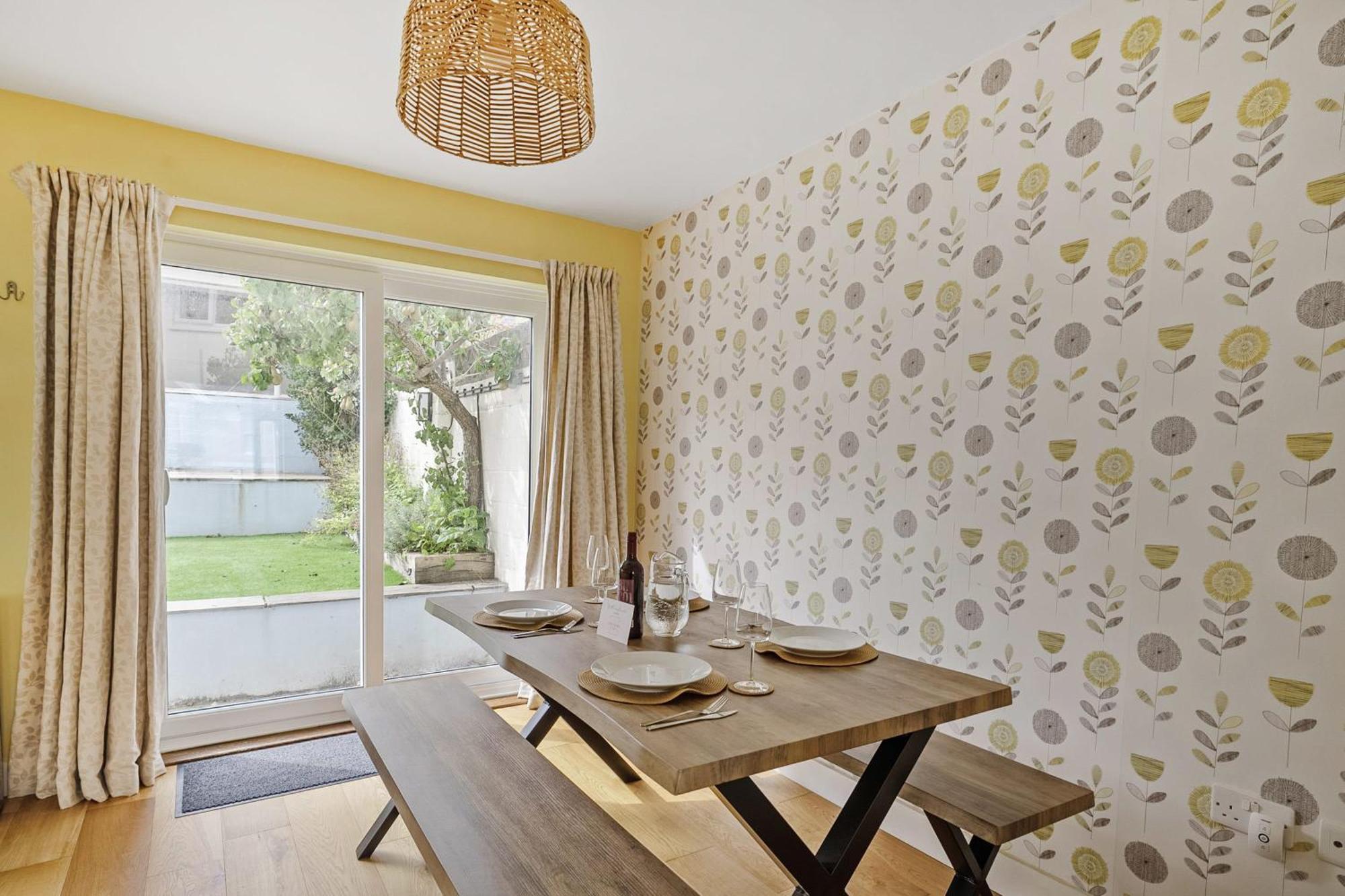 Modern Homely 3 Bed In Central Plymouth W Parking Extérieur photo